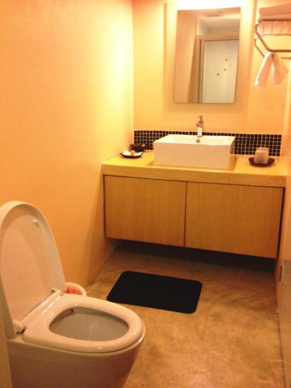 Bh Business Hotel Банкок Стая снимка